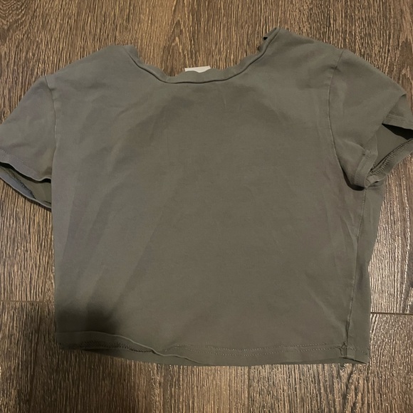Tna army green top - Picture 1 of 2